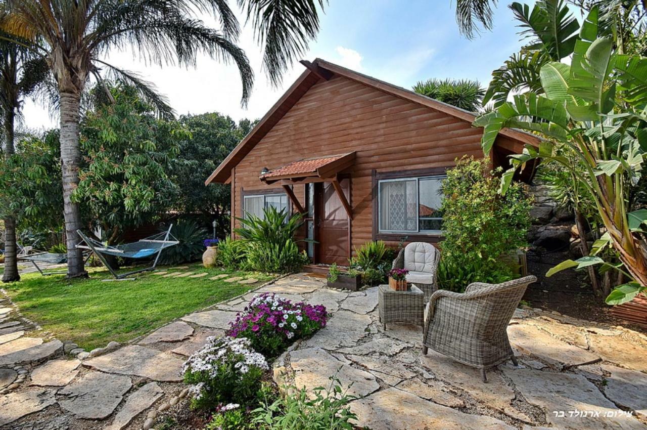 Villa Agama Livnim Exterior foto